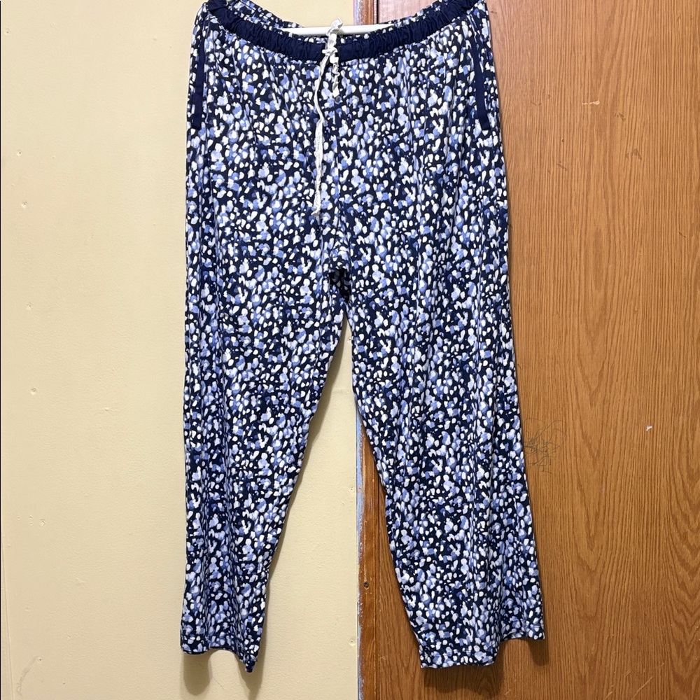Dkny Blue and White Patterned Pants